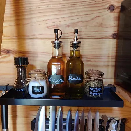 בקתה Tipi Apache Des Monteaux *