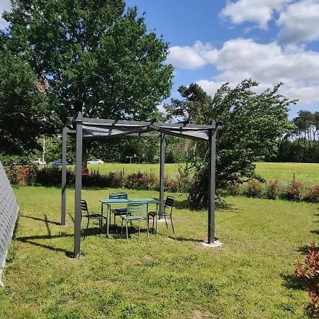 Tipi Apache Des Monteaux בקתה