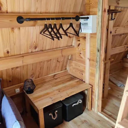 شاليه Tipi Apache Des Monteaux