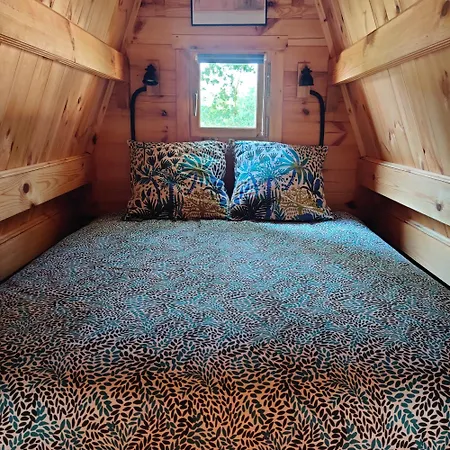 Chalet Tipi Apache Des Monteaux Vivy