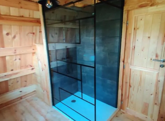 Domek alpejski Tipi Apache Des Monteaux Vivy