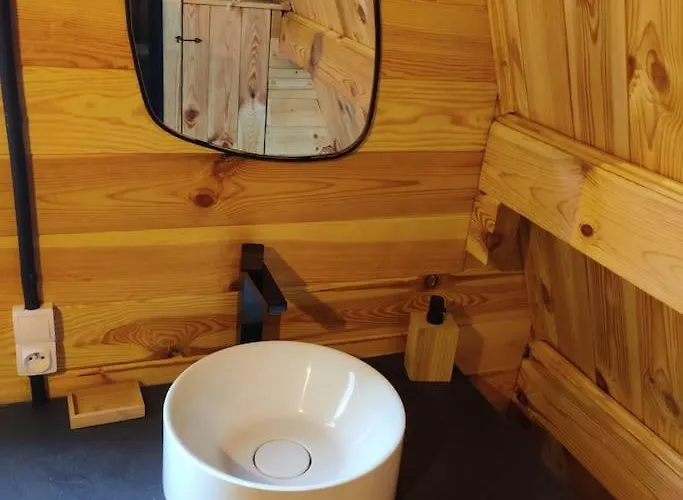 Domek alpejski Tipi Apache Des Monteaux *