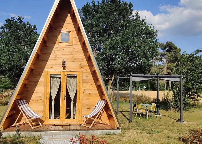 Tipi Apache Des Monteaux